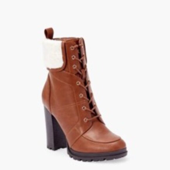 JustFab Shandee Sherpa Lug Sole Women's Heeled Bootie Cognac Size 7 - Picture 2 of 3